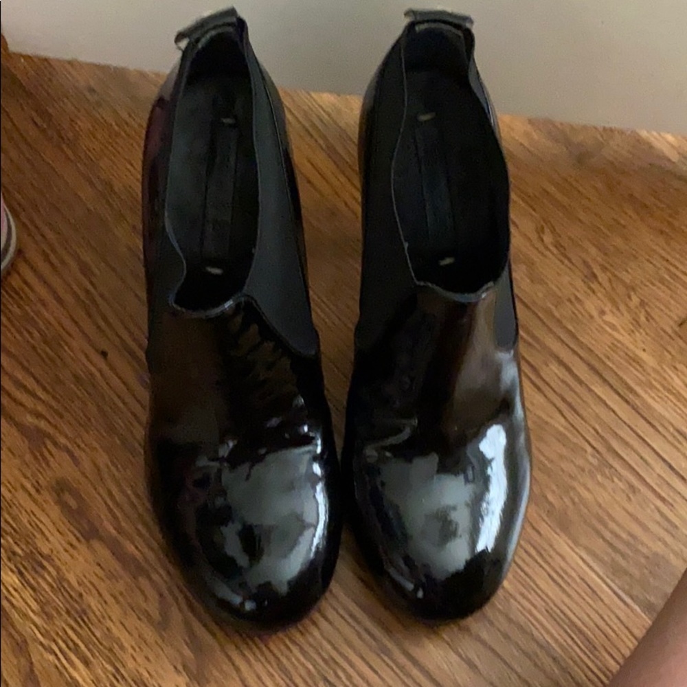 Black patent BCBG Maxazria booties